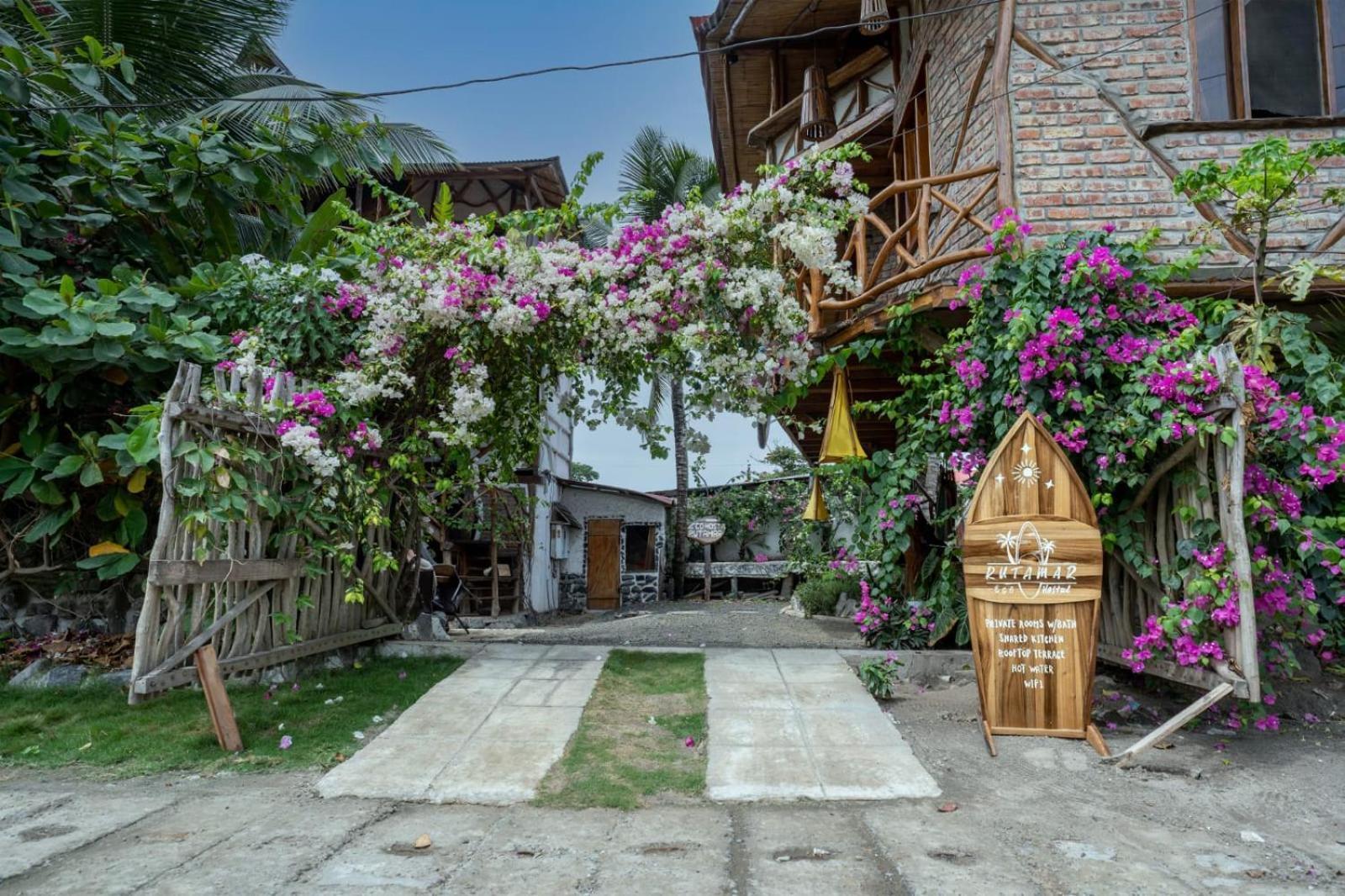 Hostal Rutamar 카노아 외부 사진